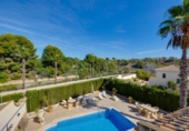 Chalet independiente con terreno en venta en la España, Orihuela, ref: TR350561 foto