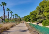 Chalet independiente con terreno en venta en la España, Orihuela, ref: TR350561 foto