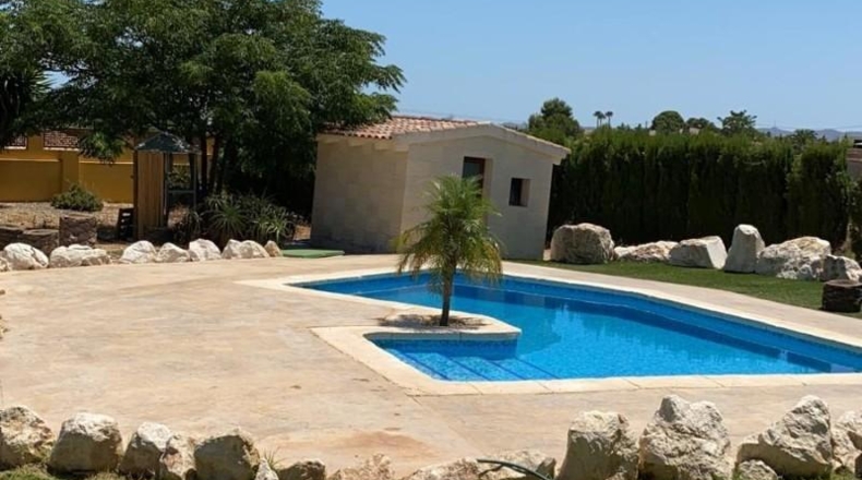 Alicante - Novelda - 10300m2
