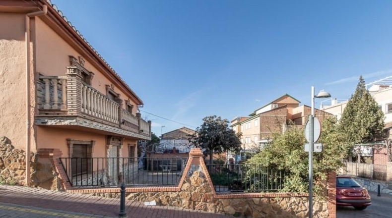Granada - Huétor Vega - 616m2