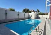 Chalet independiente con terreno en venta en la España, Utrera, ref: TR312844 foto