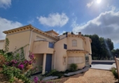 Chalet independiente con terreno en venta en la España, Orihuela, ref: TR325309 foto
