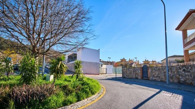 Granada - Granada - 1058m2