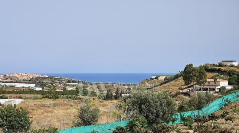 Málaga - Vélez-Málaga - 11500m2
