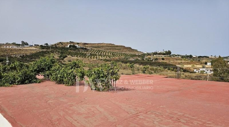 Málaga - Vélez-Málaga - 11500m2