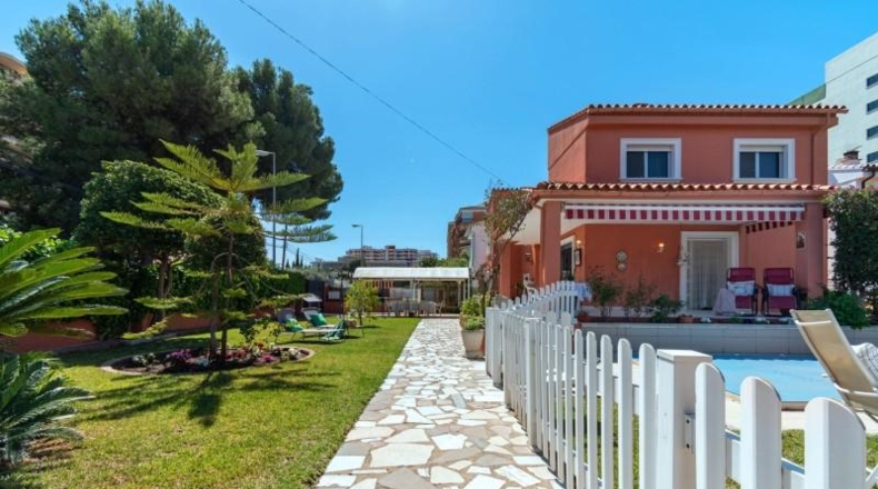 Castellón - Benicasim - 552m2