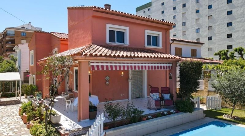 Castellón - Benicasim - 552m2