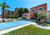 Xalet independent amb terreny en venda a la España, Benicàssim, ref.: TR162838 foto