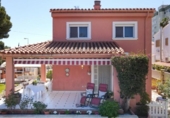 Xalet independent amb terreny en venda a la España, Benicàssim, ref.: TR162838 foto