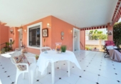 Xalet independent amb terreny en venda a la España, Benicàssim, ref.: TR162838 foto