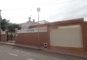 Xalet independent amb terreny en venda a la España, Torrevella, ref.: TR163096 foto
