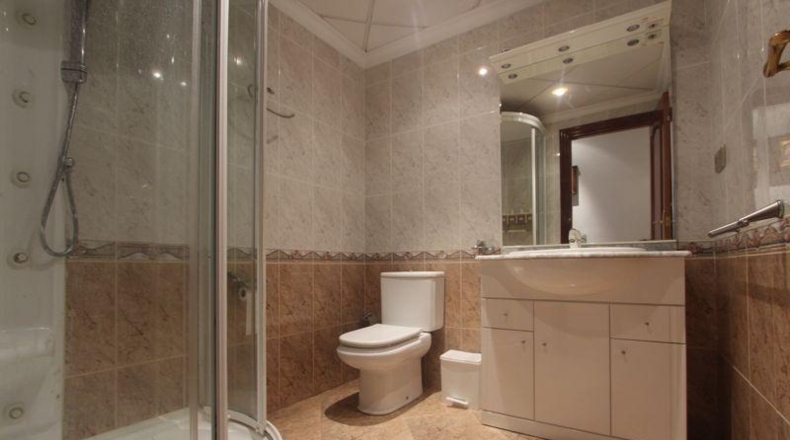Alicante - Torrevieja - 450m2