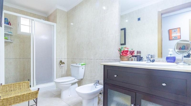 Valencia - Nàquera / Náquera - 550m2
