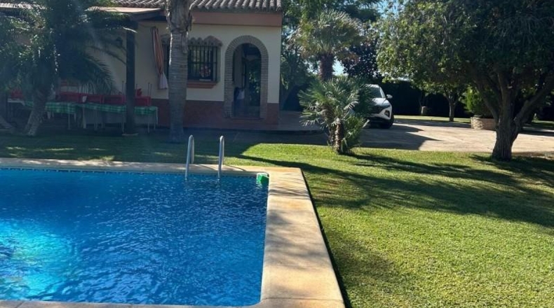 Cádiz - Chiclana de la Frontera - 17000m2