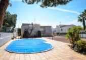 Chalet independiente con terreno en venta en la España, Calafell, ref: TR378887 foto