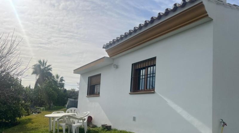 Málaga - Estepona - 3500m2