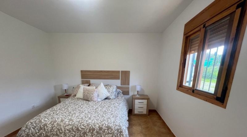 Málaga - Estepona - 3500m2
