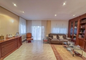 Дом с участком на продажу в городе Martorell Фото