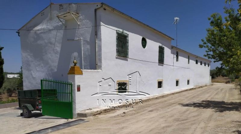 Córdoba - Lucena - 51000m2