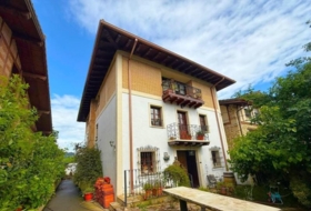 Zalla 430&nbsp;m² 