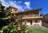 Casa de camp amb terreny en venda a la España, Cudillero, ref.: TR240387 foto