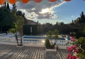 Отдельно стоящий дом с участком на продажу в городе Molina de Segura Фото