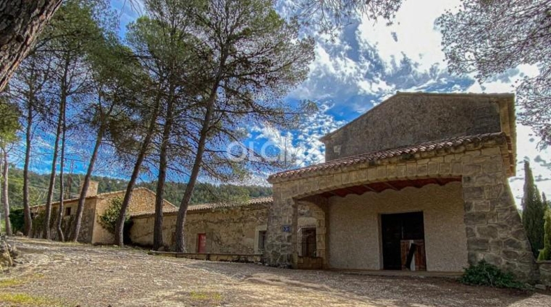 Аликанте - Alcoi - 1038646m2