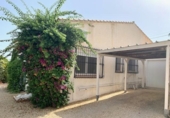Chalet independiente con terreno en venta en la España, L'Alfàs del Pi, ref: TR149334 foto