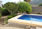 Chalet independiente con terreno en venta en la España, L'Alfàs del Pi, ref: TR149334 foto