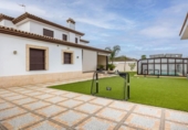Xalet independent amb terreny en venda a la España, Villamanrique de la Condesa, ref.: TR149530 foto