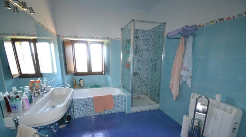 Caceres - Oliva de Plasencia - 300m2