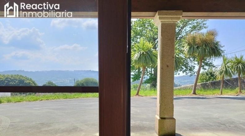 La Coruña - Santiago de Compostela - 4000m2