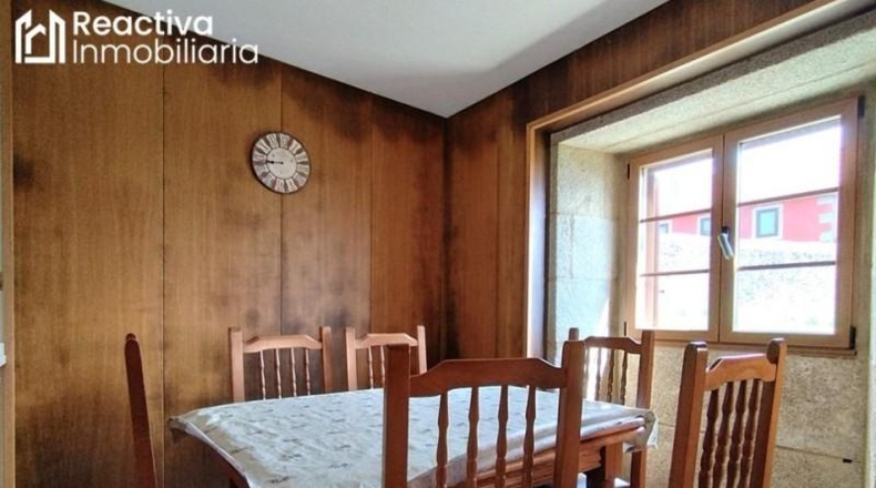 La Coruña - Santiago de Compostela - 4000m2