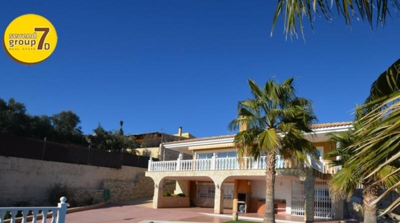 Alicante - Muchamiel - 900m2