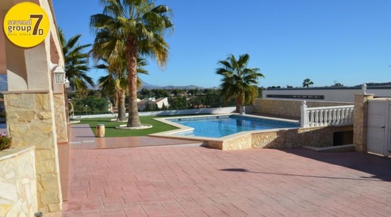 Alicante - Muchamiel - 900m2