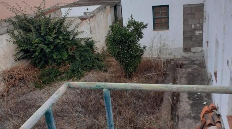 Santa Cruz de Tenerife - San Cristóbal de La Laguna - 902m2