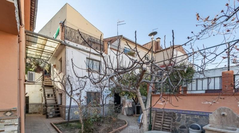 Granada - Huétor Vega - 616m2
