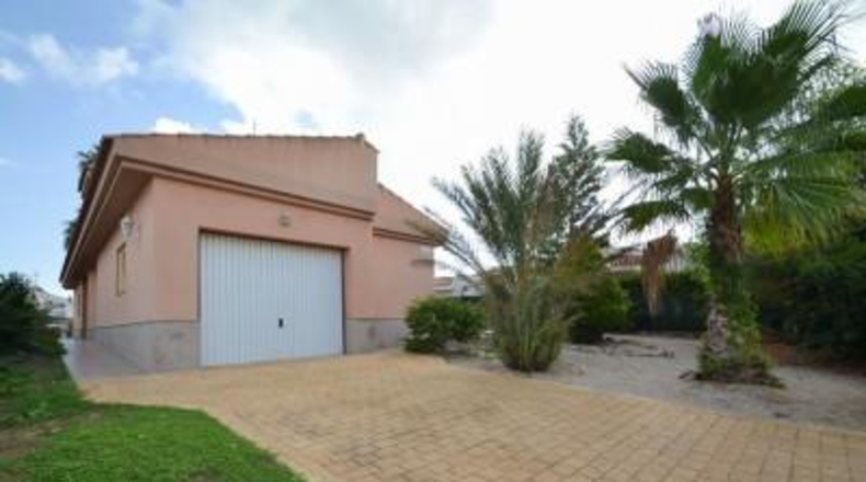 Tarragona - Deltebre - 929m2