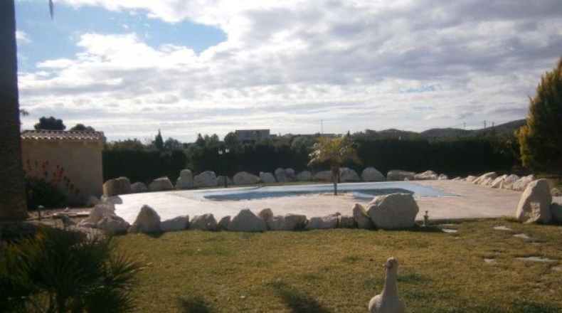 Alicante - Novelda - 10000m2