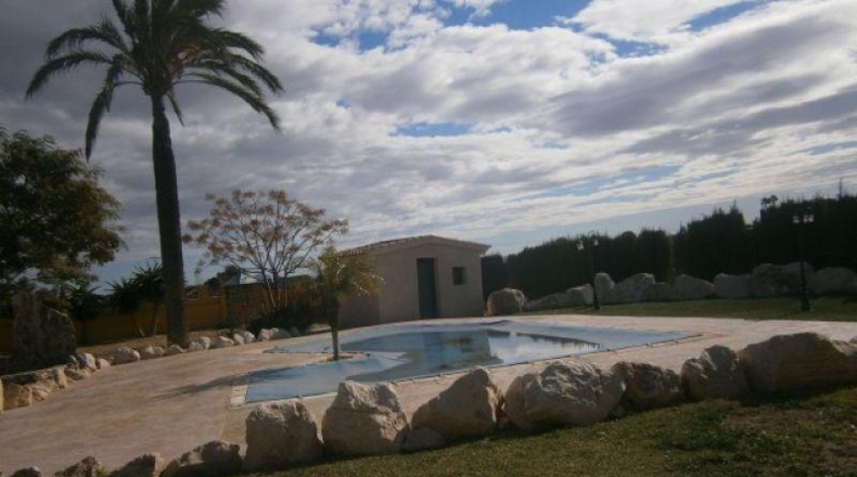 Alicante - Novelda - 10000m2