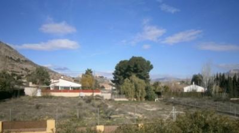 Alicante - Novelda - 10000m2