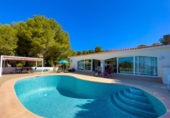 Chalet independiente con terreno en venta en la España, Finestrat, ref: TR147036 foto