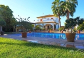 Xalet independent amb terreny en venda a la España, Lucena, ref.: TR133191 foto