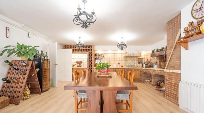 Barcelona - Castellar del Vallès - 800m2