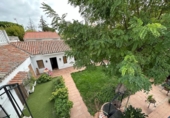 Отдельно стоящий дом с участком на продажу в городе Cubas de la Sagra Фото