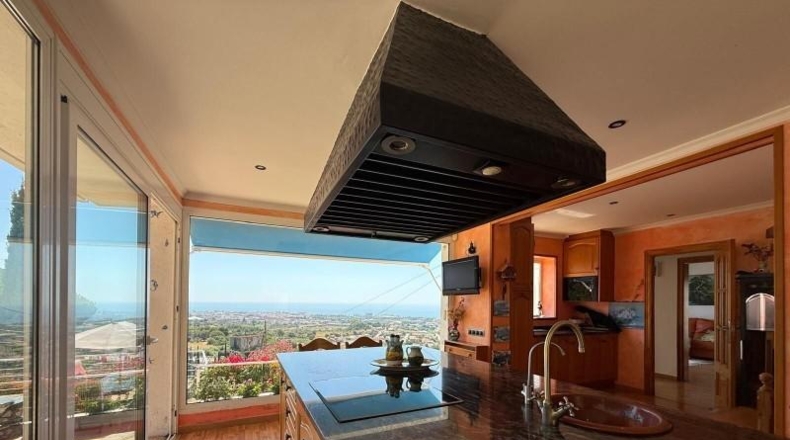 Barcelona - Pineda de Mar - 1350m2