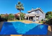 Xalet independent amb terreny en venda a la España, Benicàssim, ref.: TR309103 foto
