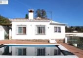 Xalet independent amb terreny en venda a la España, Rincón de la Victoria, ref.: TR382245 foto
