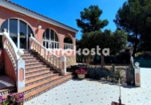 Chalet independiente con terreno en venta en la España, La Nucia, ref: TR176103 foto