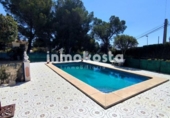 Chalet independiente con terreno en venta en la España, La Nucia, ref: TR176103 foto